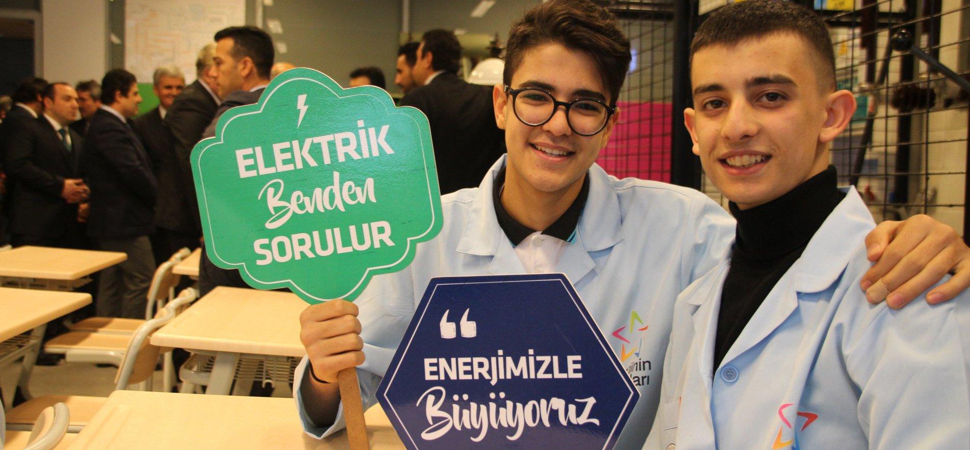 ELEKTRİK DAĞITIM SEKTÖRÜNE ENERJİNİN YILDIZLARI´ GELİYOR